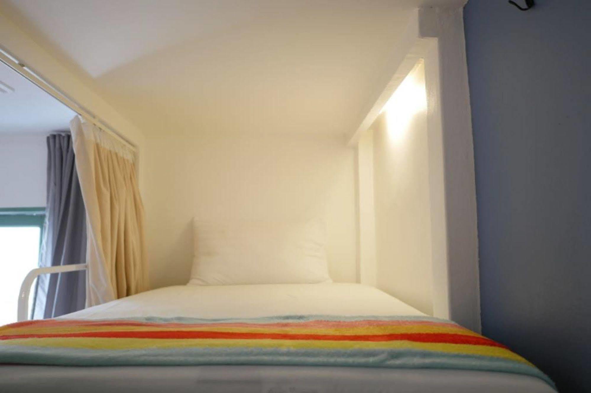 Sleepyowl Hostel Ban Bang Bao  Eksteriør billede
